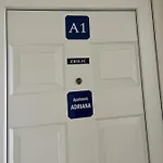 شقة Adriana