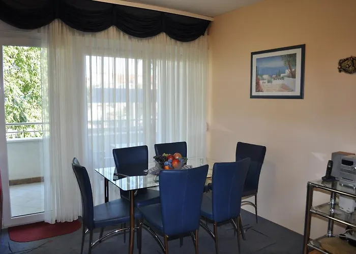 Adriana Apartamento *